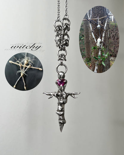 Pendentif « Pink Witch »