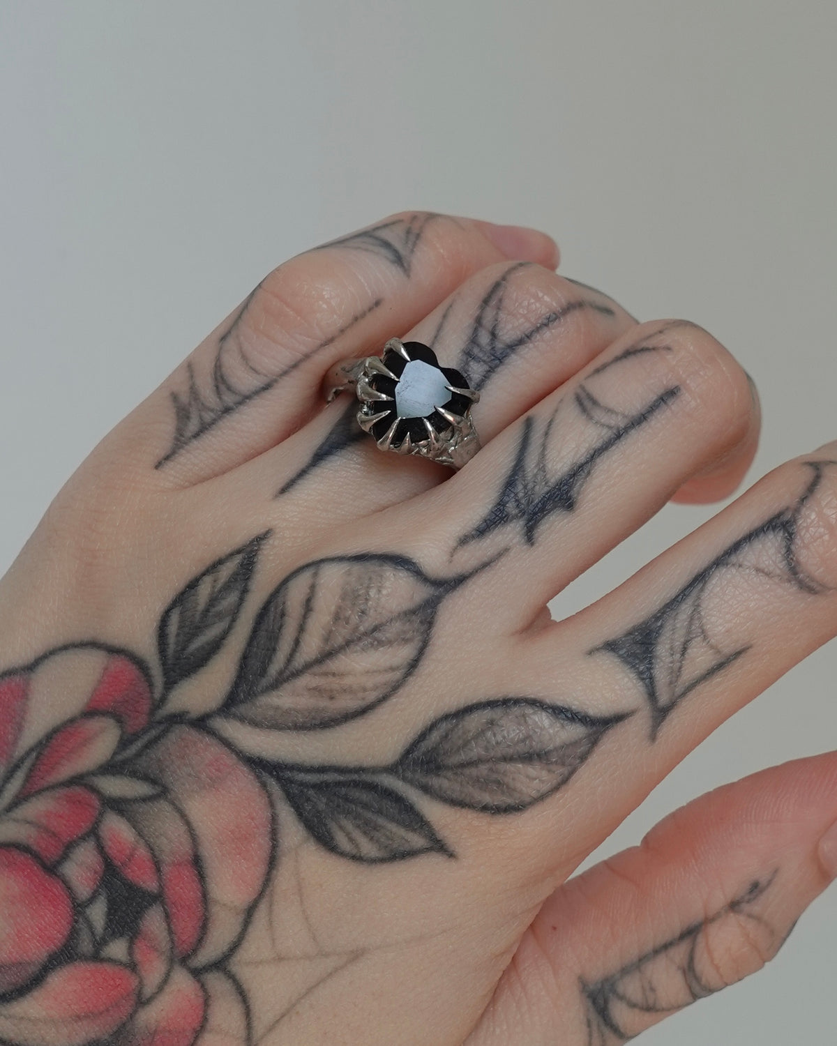 Bague « Alien »