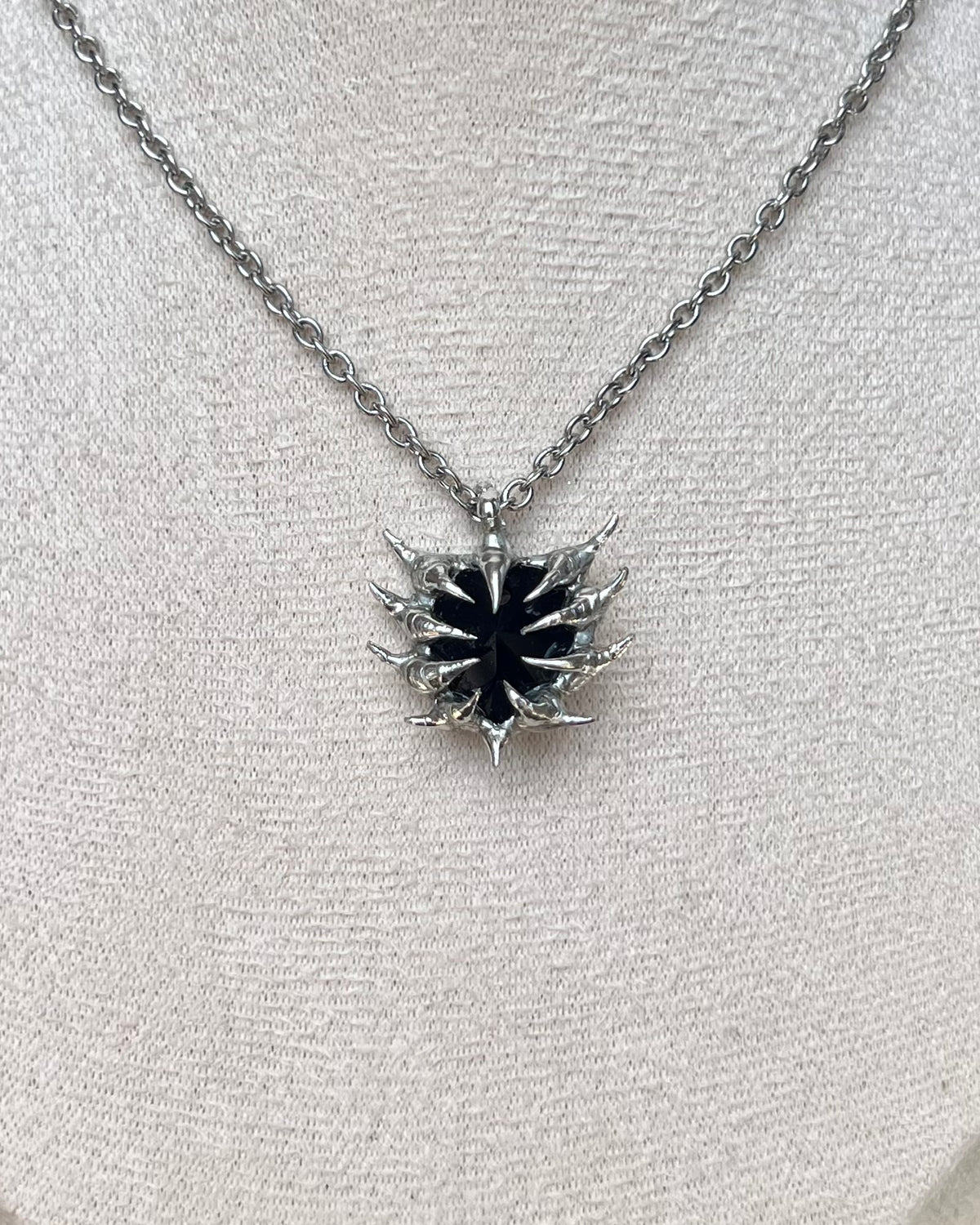 Pendentif « Sacred Aquarius »