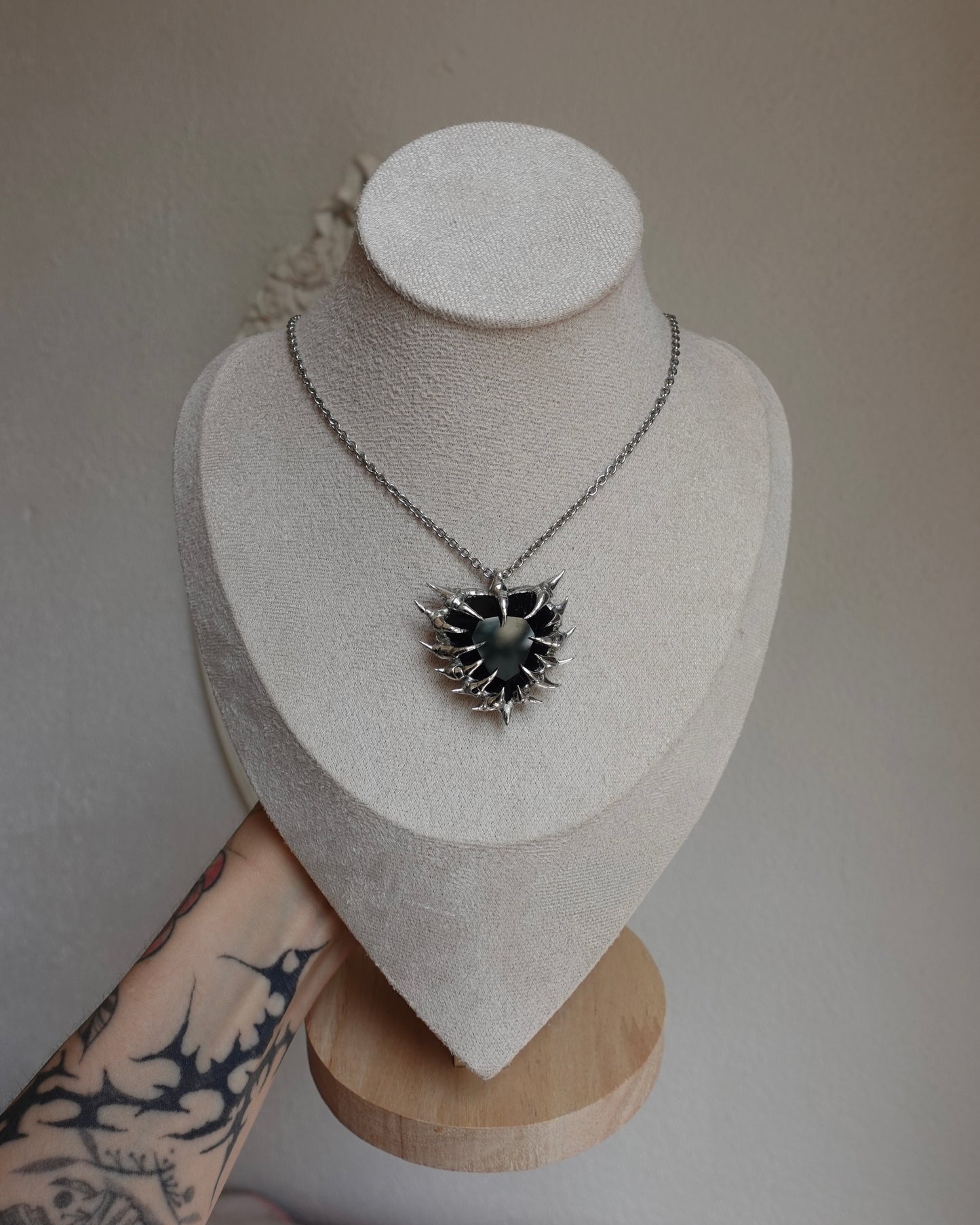 Pendentif fait main « Sacred Aquarius »
