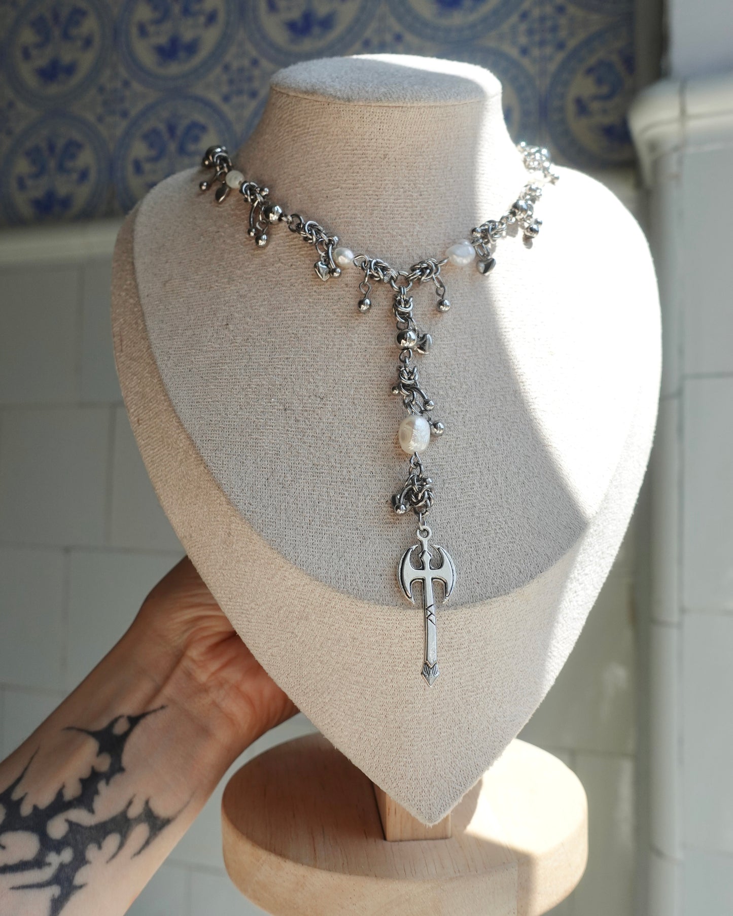 Collier « love hurts »