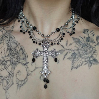 Collier « Latvia » (noir)